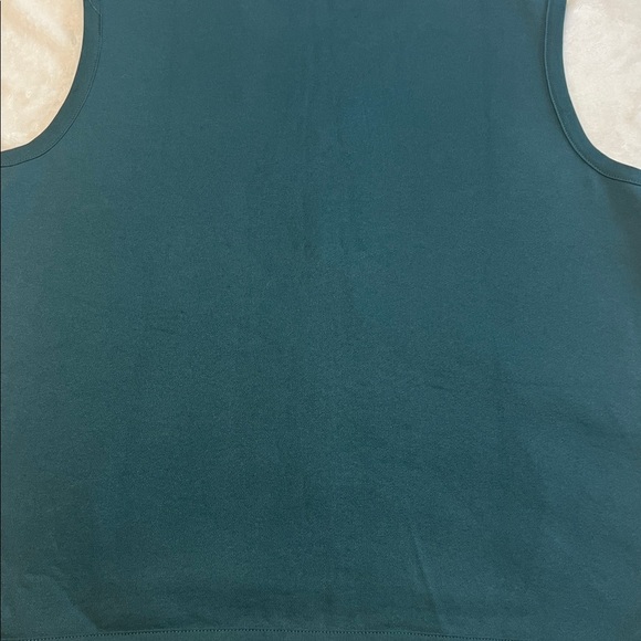Nike Men’s Mineral Green Full-Zip Sleeveless Vest – Size Large – NWT - Picture 10 of 10
